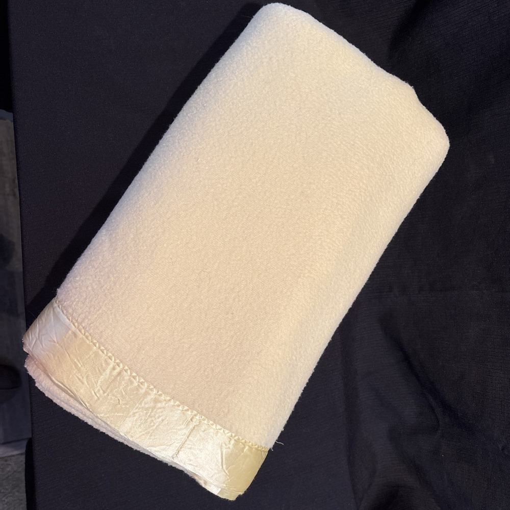Vintage Soft Acrylic Yellow Blanket Wide Satin Trim 72x80 Made in USA